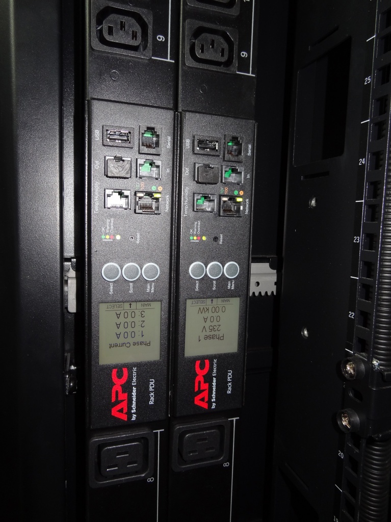 PDU APC  в ЦОД ФГУП &laquo;ТИНРО-центр&raquo;